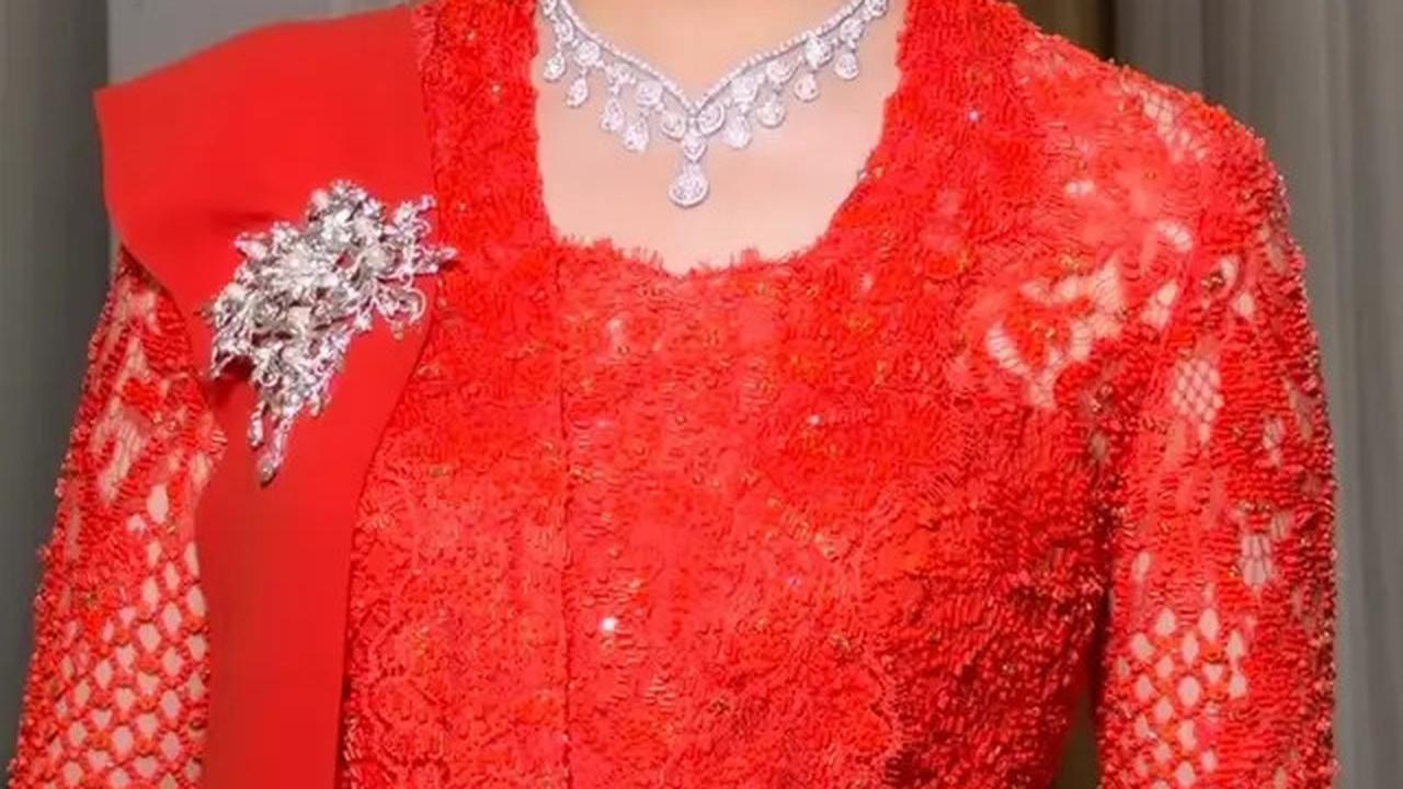 6 Penampilan Elegan Ibu Wapres, Selvi Ananda dengan Sentuhan Desainer Lokal