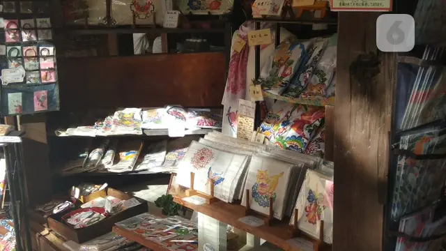 Seni Bin-Gata