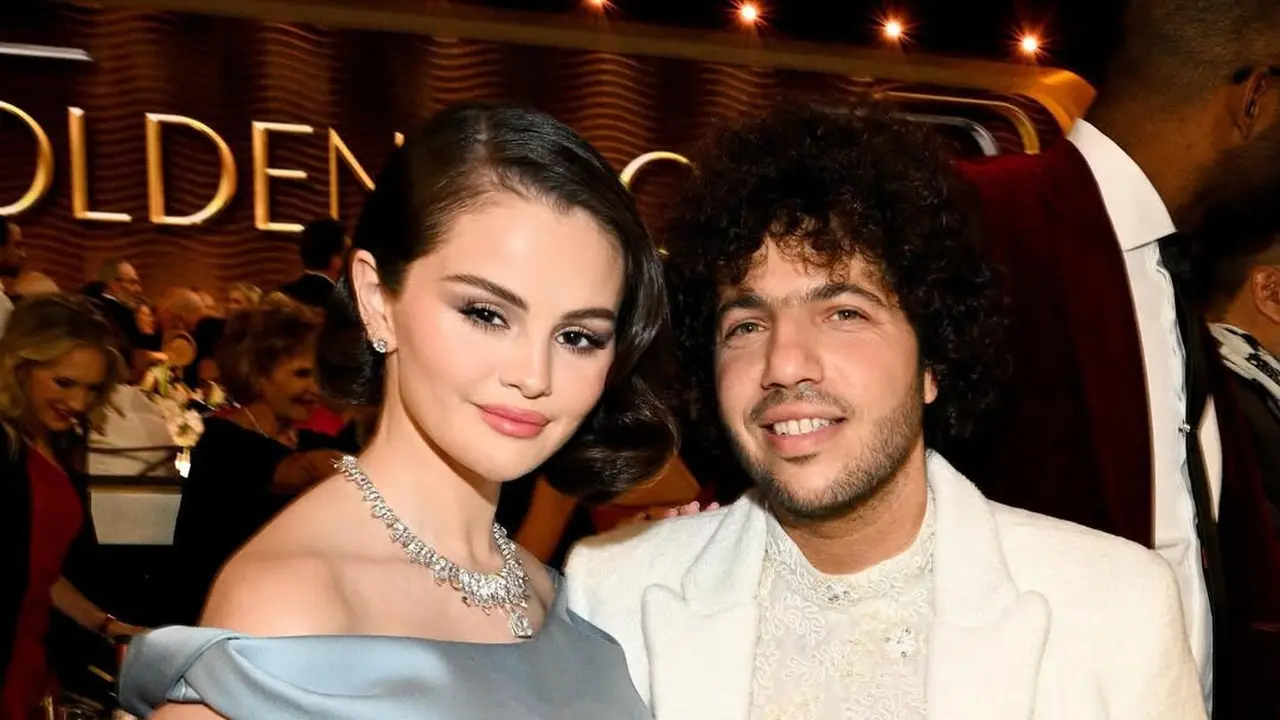 Pesona Cinderella Selena Gomez di Golden Globes 2025, Hadirkan Vibes Cerita Dongeng