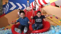 Mal Taman Anggrek menyelenggarakan program edutainment (bermain sambil belajar), Summer Camp yang ke 4 mulai tanggal 16 Juni – 9 Juli 2017.