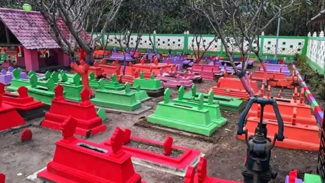 6 Potret Kuburan yang Jauh dari Suasana Seram, Ada yang Warna-warni