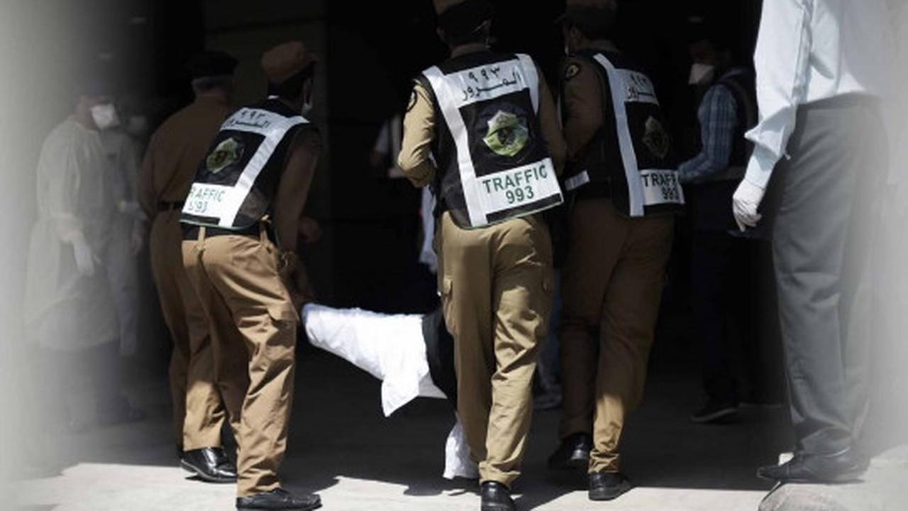 Kesibukan ambulans mondar-mandir evakuasi jemaah haji di Mina