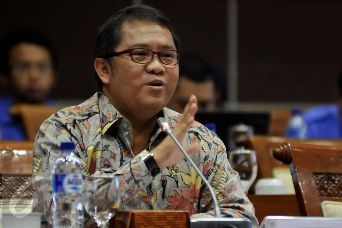 20160418-DPR dan Kemenkominfo Rapat Bahas Izin Penyiaran di Indonesia-Jakarta