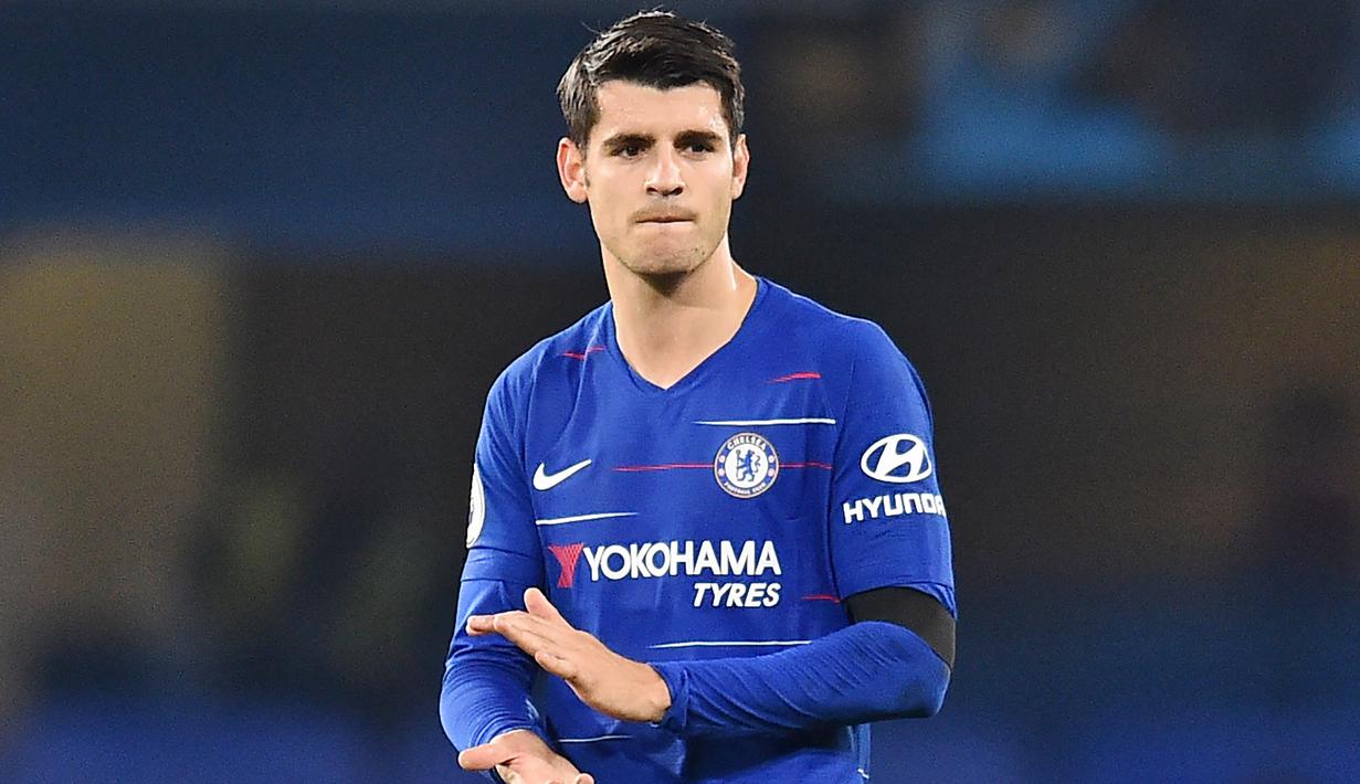 Alvaro Morata didatangkan dari Real Madrid seharga 66 juta euro. Namun sayang penampilannya bersama Chelsea dianggap tidak sesuai ekspektasi, ia hanya mampu mencetak 16 dari 47 pertandingan di Premier League. (AFP/Glyn Kirk)