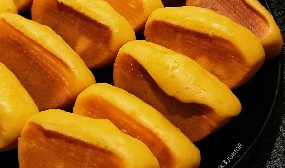 1.	Kue Pukis Sederhana