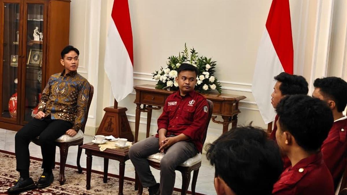 Cerita Mahasiswa Tentang Pertemuan dengan Wapres Gibran