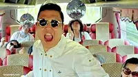 PSY Dibantu Scooter Braun Promosikan Albumnya di AS