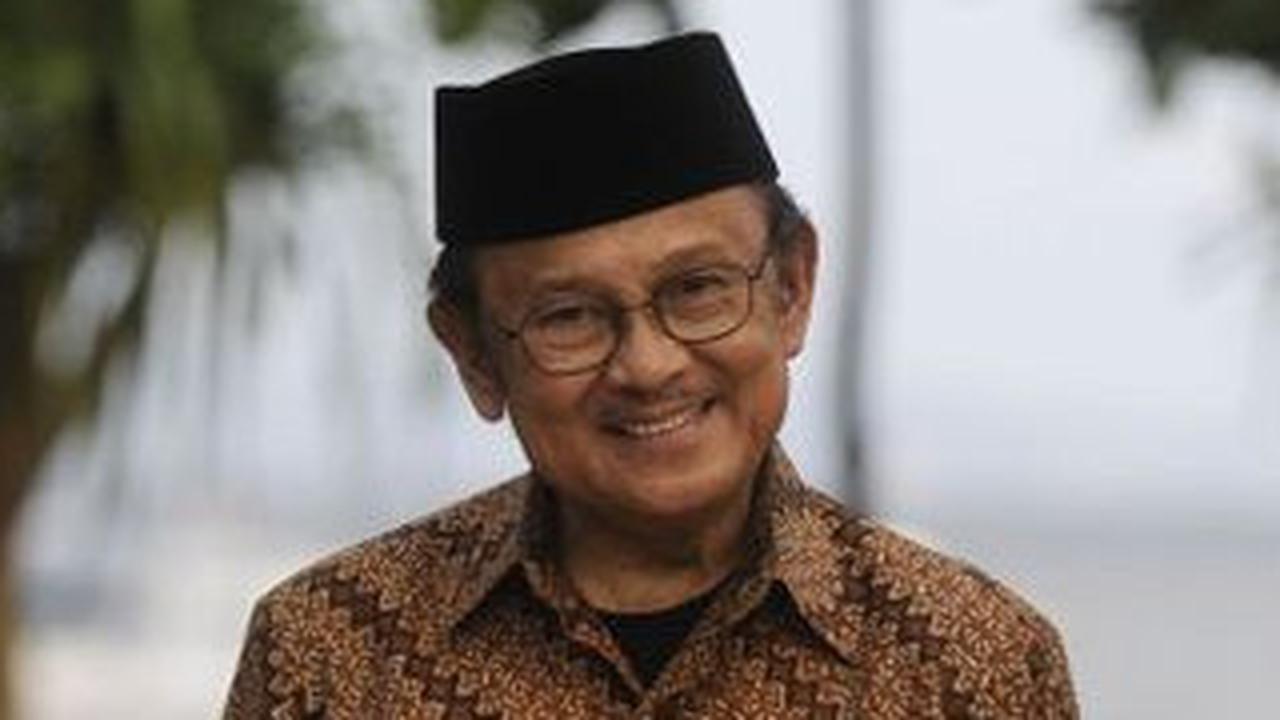 Potret Rumah BJ Habibie & Ainun, Bagus Banget di Dalamnya Ada 'Pesawat' & Penuh Buku