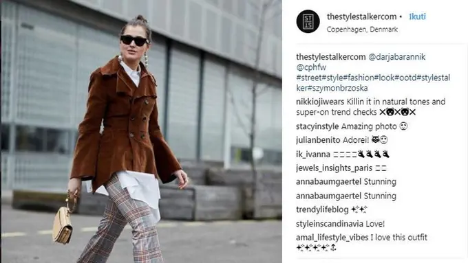 [Bintang] Nggak Tampak Tua, Ini Dia Tips Bergaya Kece dengan Outfit Motif Kotak-kotak