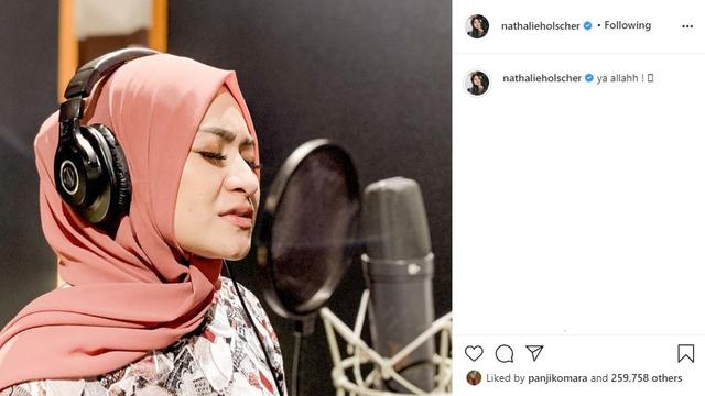 Nathalie Holscher (Foto: Instagram/@nathalieholscher)