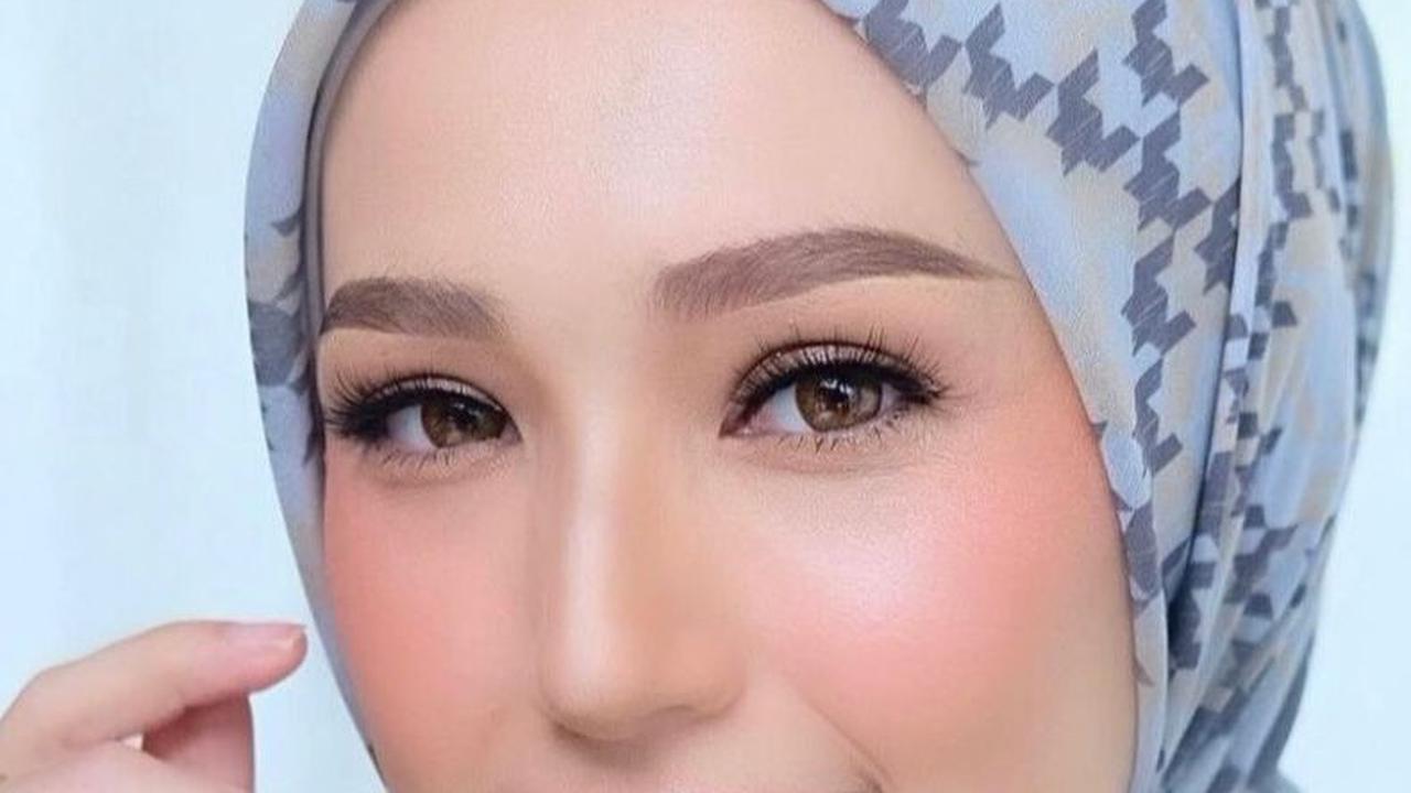Cantiknya Adelia Pasha yang Mantapkan Diri Nyaleg untuk DPRD Jakarta Barat