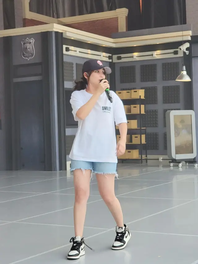 [Fimela] Ayu Ting Ting