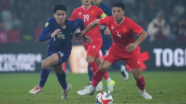 Seksan Ratree dan Bui Tien Dung - Leg Pertama final Piala AFF 2024