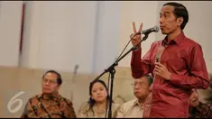 Setelah menempuh perjalanan selama 25 jam usai melakukan kunjungan kerja ke Amerika Serikat, Presiden Joko Widodo dan Ibu Iriana Joko Widodo bersama rombongan tiba di Bandar Udara Sultan Mahmud Badaruddin II Palembang, Sumatera Selatan, Kamis (29/10/2015)