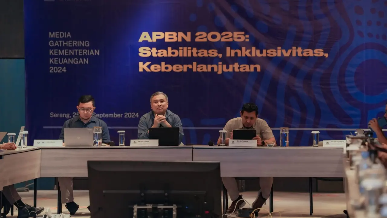 Kepala Pusat Kebijakan Anggaran Pendapatan dan Belanja Negara Badan Kebijakan Fiskal Kementerian Keuangan Wahyu Utomo dalam acara Media Gathering di Anyer, Banten, Rabu (25/09/2024). (Dok Kemenkeu)