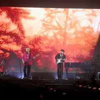 Konser The Rose di Jakarta. [Foto: Bayu Herdianto/Fimela]