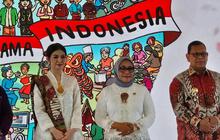 ⁠Tampil Anggun Menawan Selvi Istri Wapres Gibran Berkebaya Putih dan Berkain Batik