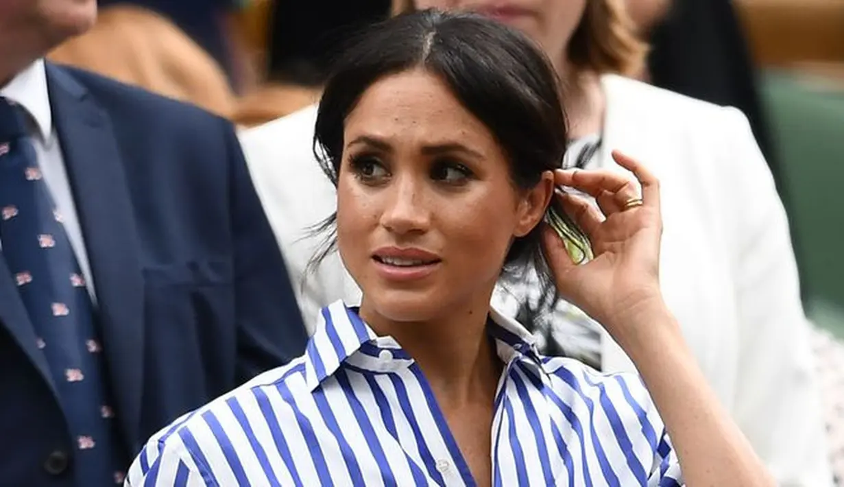 Bahkan seorang sumber mengatakan ia tak lagi berhubungan dengan beberpa temanya sebelum menikah. (GETTY IMAGES-CLIVE MASON-Cosmopolitan)