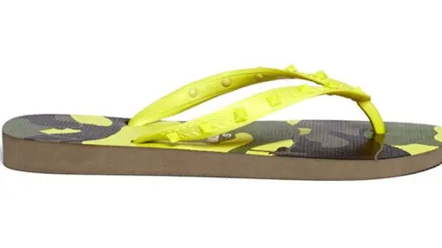 Tampak Murah 4 Sandal Jepit Ini Ternyata Punya Harga Selangit