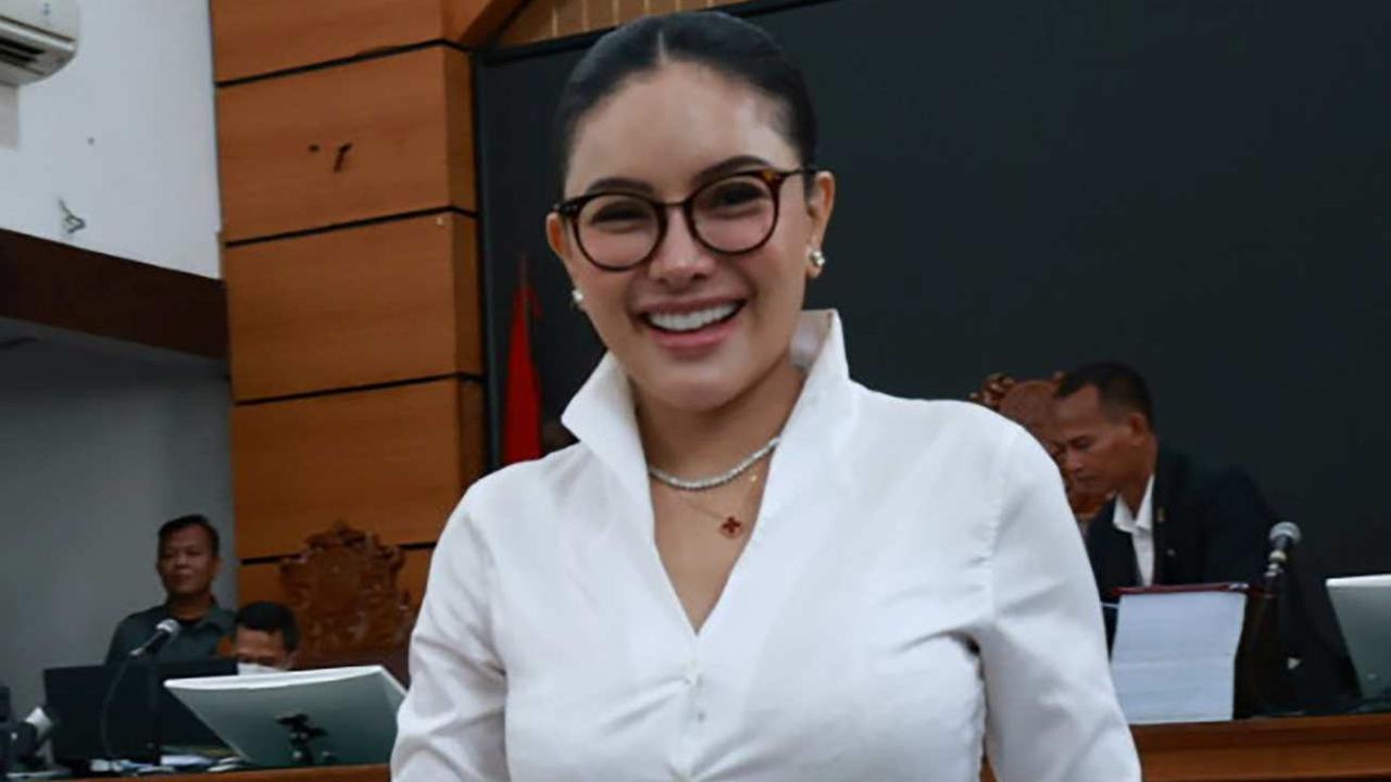 Pembelaan Nikita Mirzani di Sidang Lawan Reza Gladys, Tegaskan Edukasi 'Skincare' Berbahaya di Akun TikTok