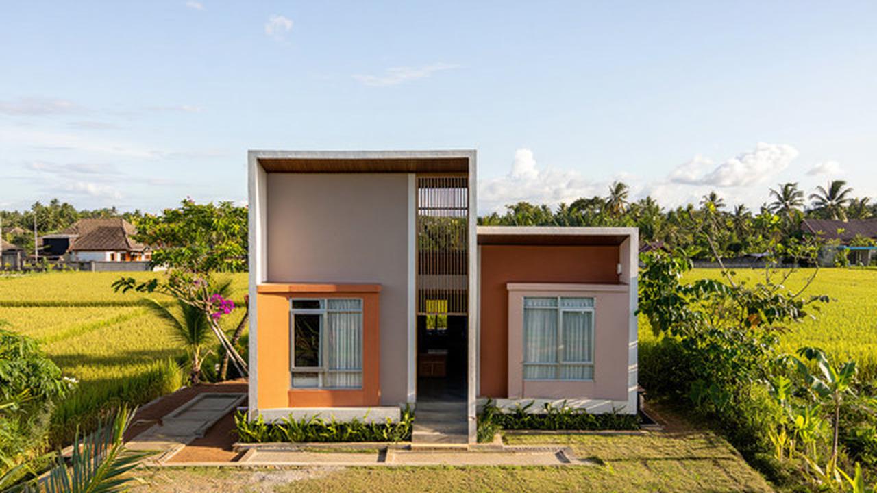 8 Desain Rumah Tropis Kecil dengan Ventilasi Maksimal &amp; Cahaya Natural, Bikin Nyaman untuk Pulang