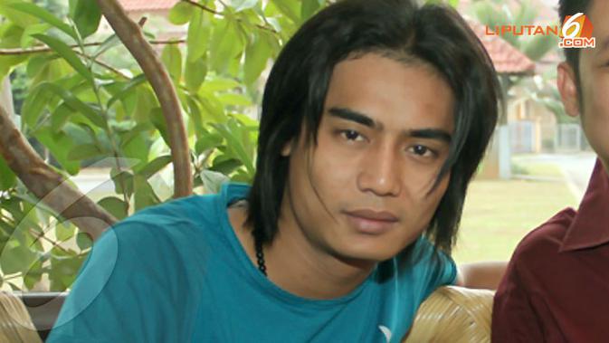 Resep Charly Van Houten Jaga Keutuhan Rumah Tangga ...