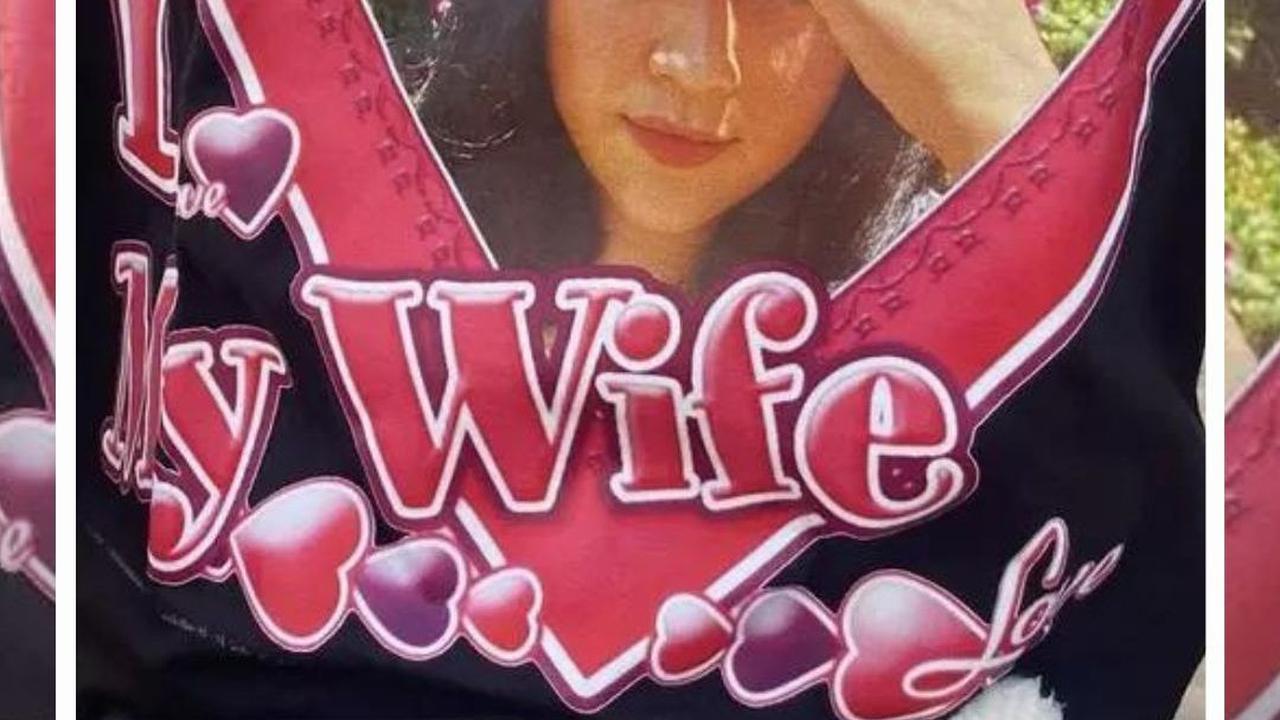 Ikon Cinta dalam Warna Pink