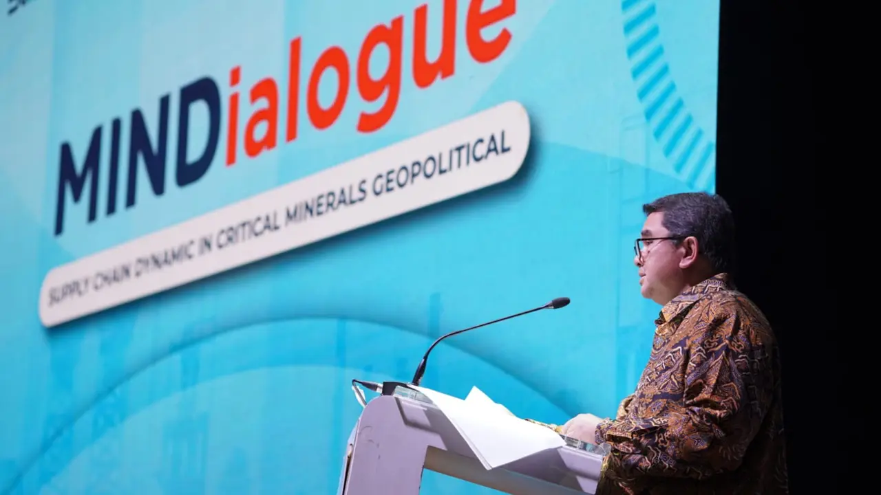 Direktur Utama MIND ID Hendi Prio Santoso