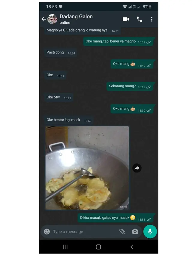 6 Chat Kocak Pembeli dengan 'Kang Galon' Ini Absurd Banget Bikin Ketawa
