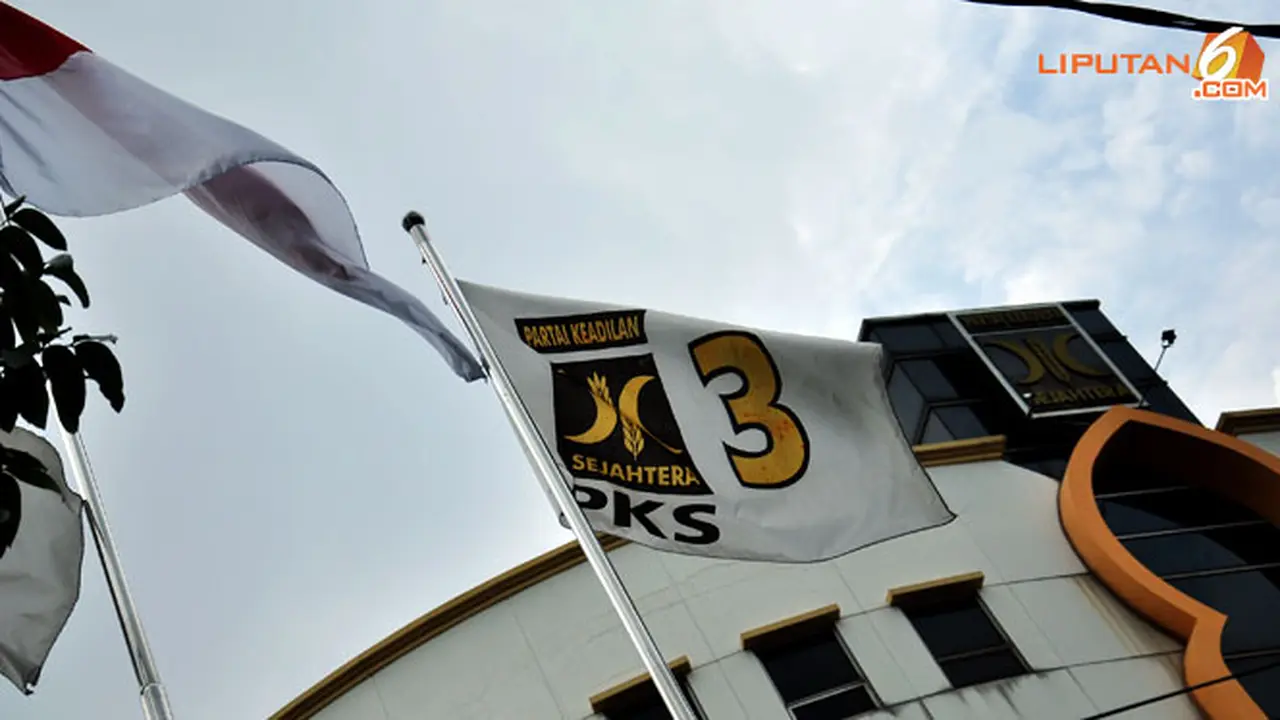 gedung-pks130512b.jpg