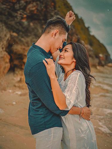 Siti Badriah dan Krisjiana Baharudin