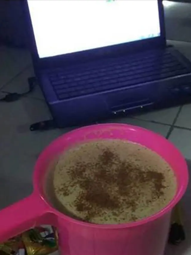6 Potret Alih Fungsi Gayung Mandi Buat Tempat Makan Ini Nyeleneh
