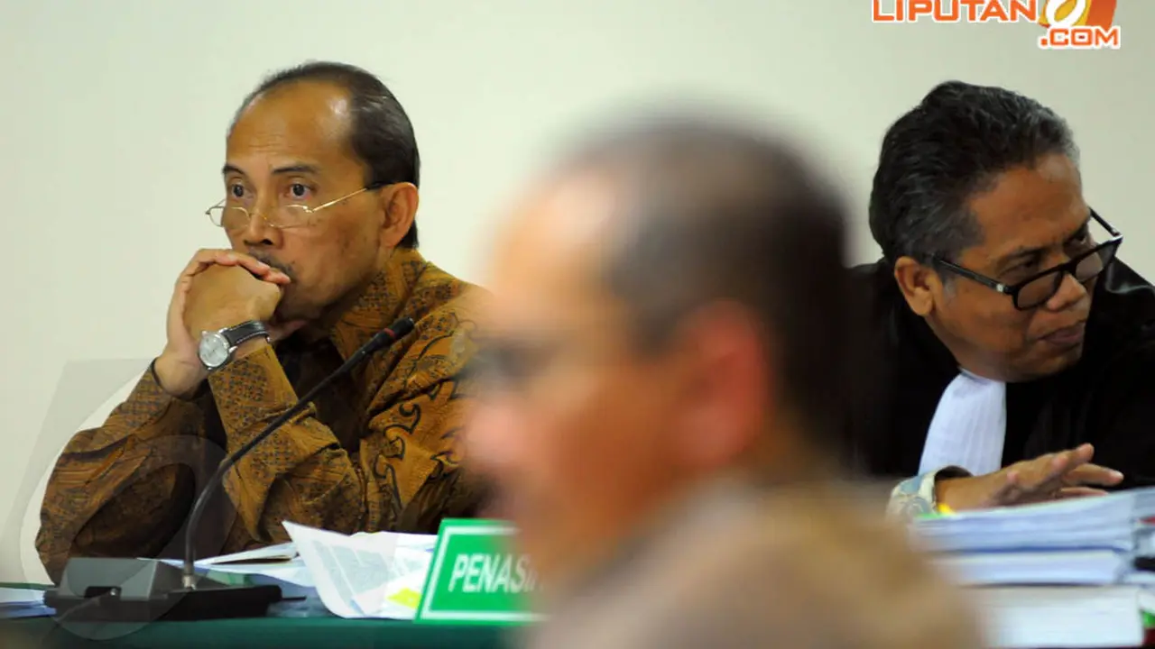 [FOTO] Tiga Orang Saksi di Persidangan Memberatkan Budi Mulya 