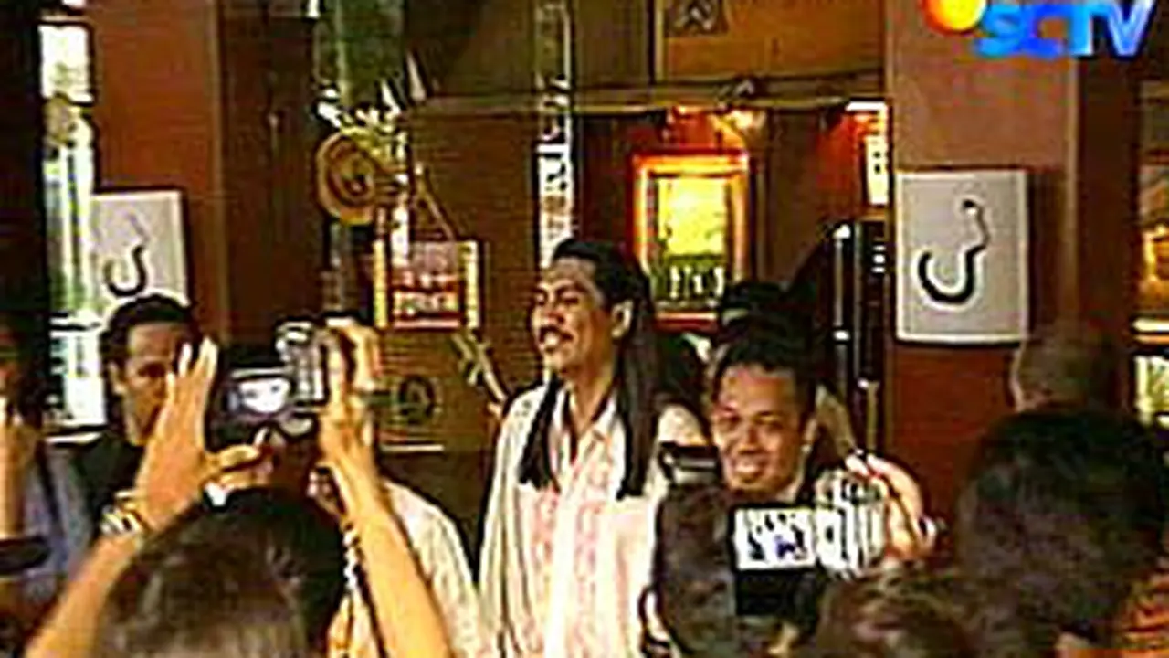 060607cmunir.jpg