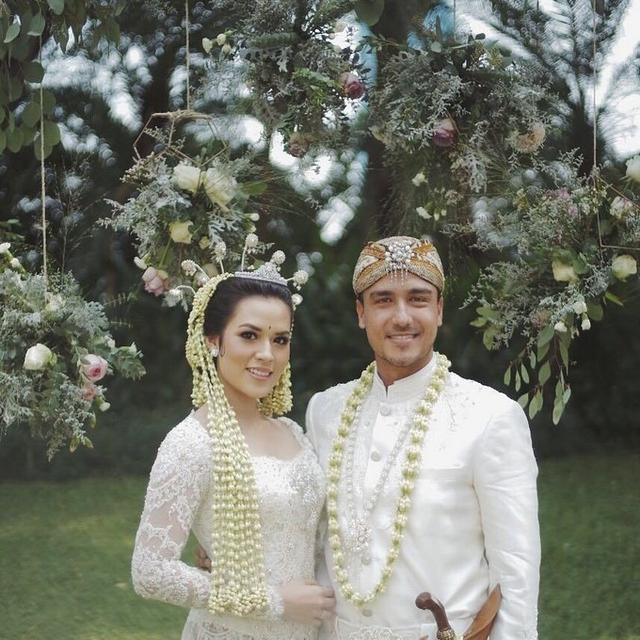 Pernikahan Raisa Hamish Daud Dipadati Tamu Seperti Konser Showbiz Liputan6 Com