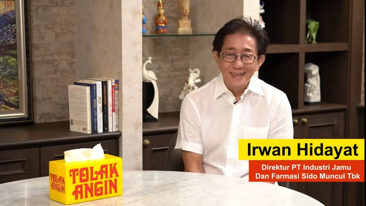 Tangkapan layar YouTube Rhenald Kasali saat wawancara dengan Direktur PT Industri Jamu dan Farmasi Sido Muncul Tbk Irwan Hidayat.