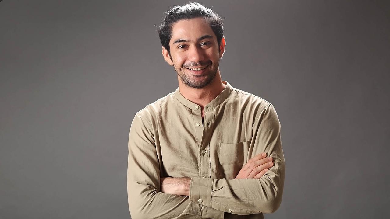 [Bintang] Reza Rahadian