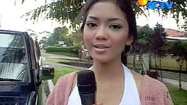 Ririn, Antara Karier dan Kuliah - ShowBiz Liputan6.com