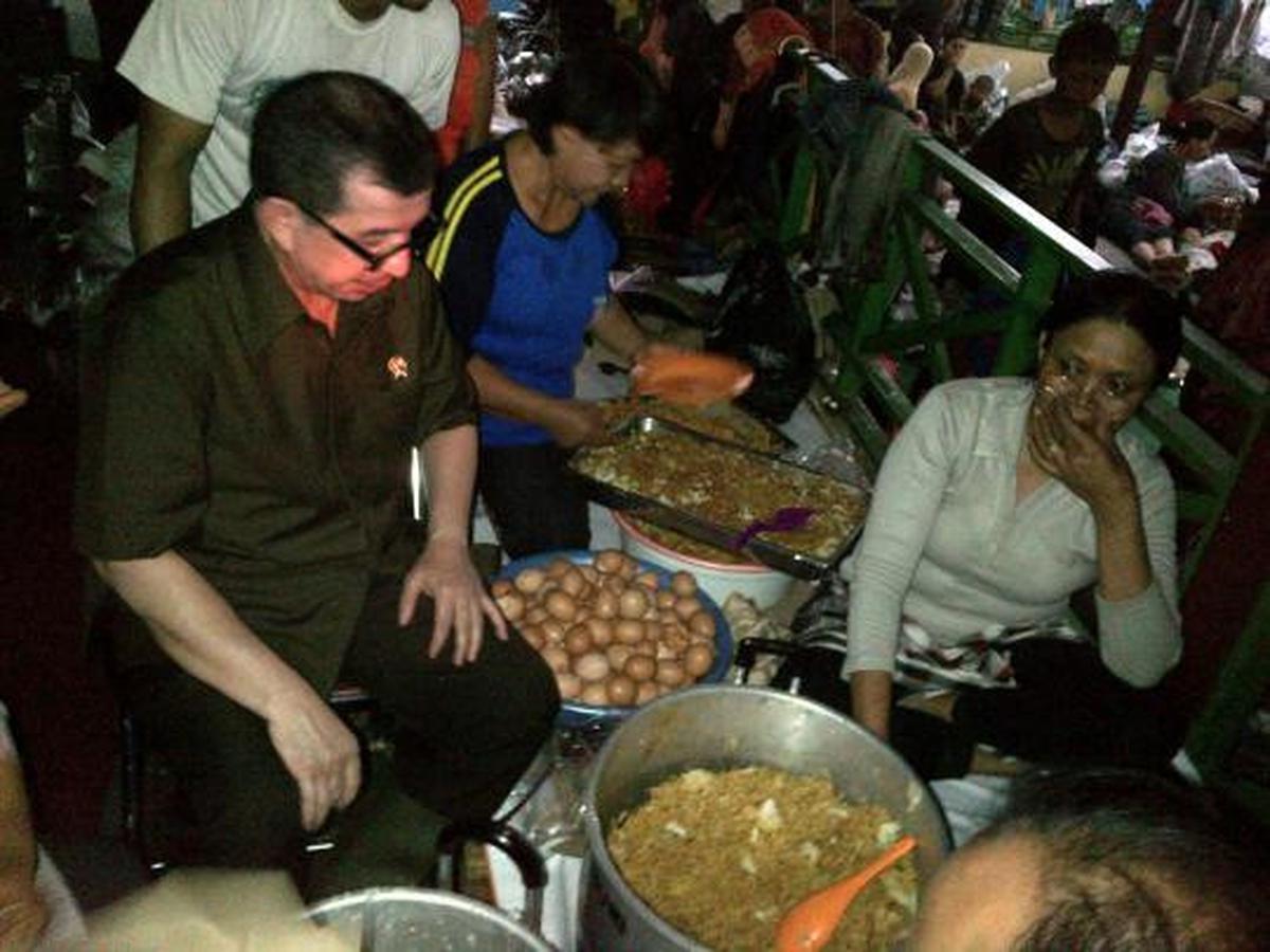 Mensos Salim Segaf kunjungi pengungsian Bukit Duri