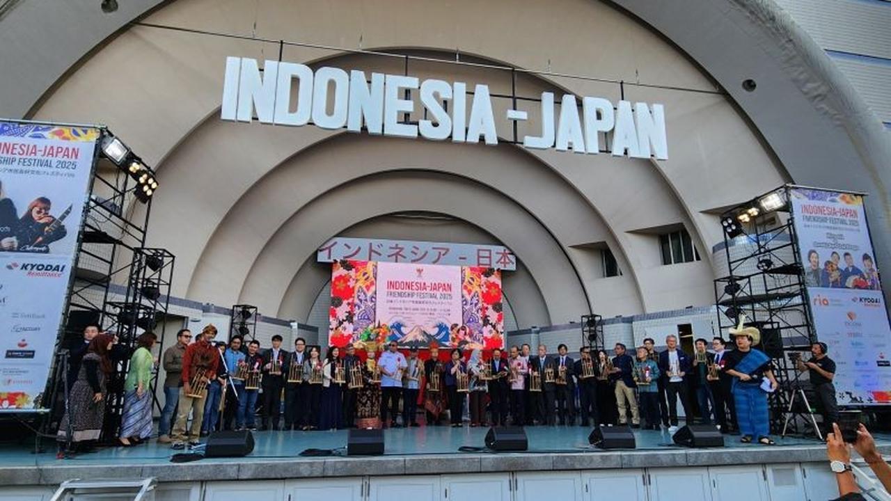 Tahukah Anda? 'Marandang Dunia' di IJFF 2025 Pecahkan Rekor MURI Memasak Rendang Terbanyak di Jepang!