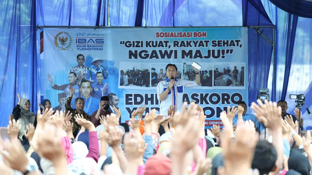 Wakil Ketua Umum Partai Demokrat Edhie Baskoro Yudhoyono (Ibas) dalam kunjungannya ke Bumi Perkemahan Gendingan, Desa Sidorejo, Kecamatan Kendal, Kabupaten Ngawi, Rabu (15/10) (Istimewa)