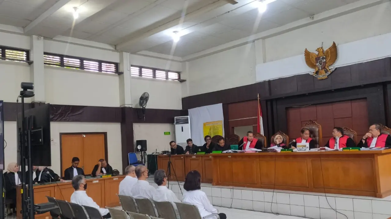 Persidangan kasus dugaan korupsi akuisisi saham PT Satria Bahana Sarana (SBS) yang dilakukan PT Bukit Asam Tbk. (PTBA) melalui anak usaha PT Bukit Multi Investama (BMI). (Liputan6.com/ ist)