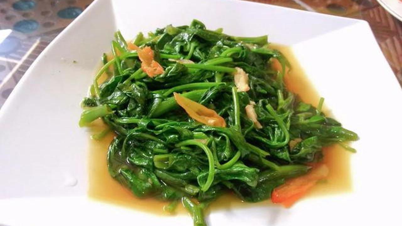 Tumis Kangkung Tetap Hijau dan Segar