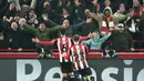 Permainan penguasaan bola yang biasa dilakukan anak asuh Pep Guardiola tidak terlihat dalam laga kali ini. Brentford bisa mengimbangi Manchester Biru.