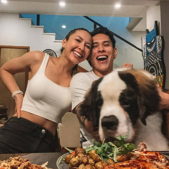 10 Tahun Menikah, Ini Potret Mesra Andrea Dian dan Ganindra Bimo yang Selalu Mesra