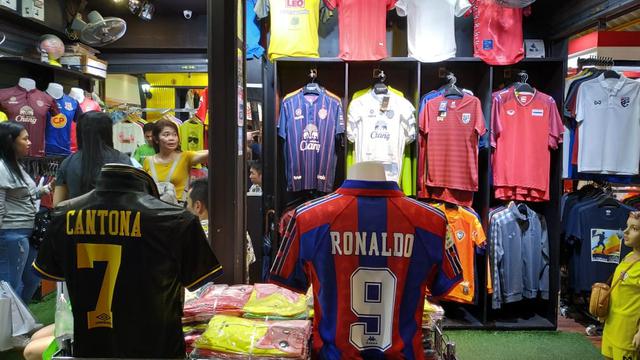 Jersey langka saat Bola.com meliput ARRC 2019 di Thailand.