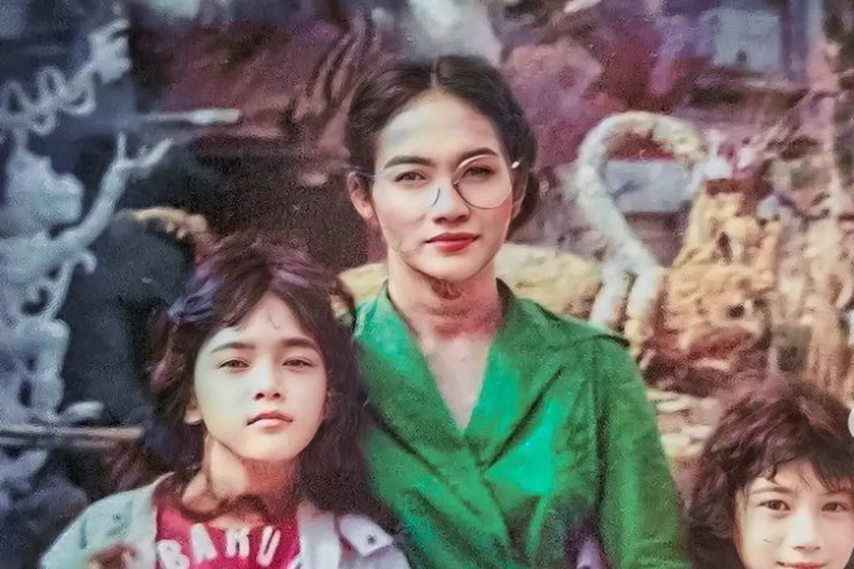 Potret Maia Estianty bersama ibu dan adiknya (Sumber: Instagram/maiaestiantyreal)