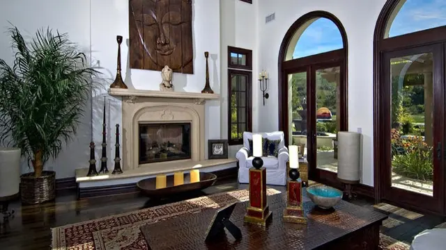 [Bintang] Khloe Kardashian