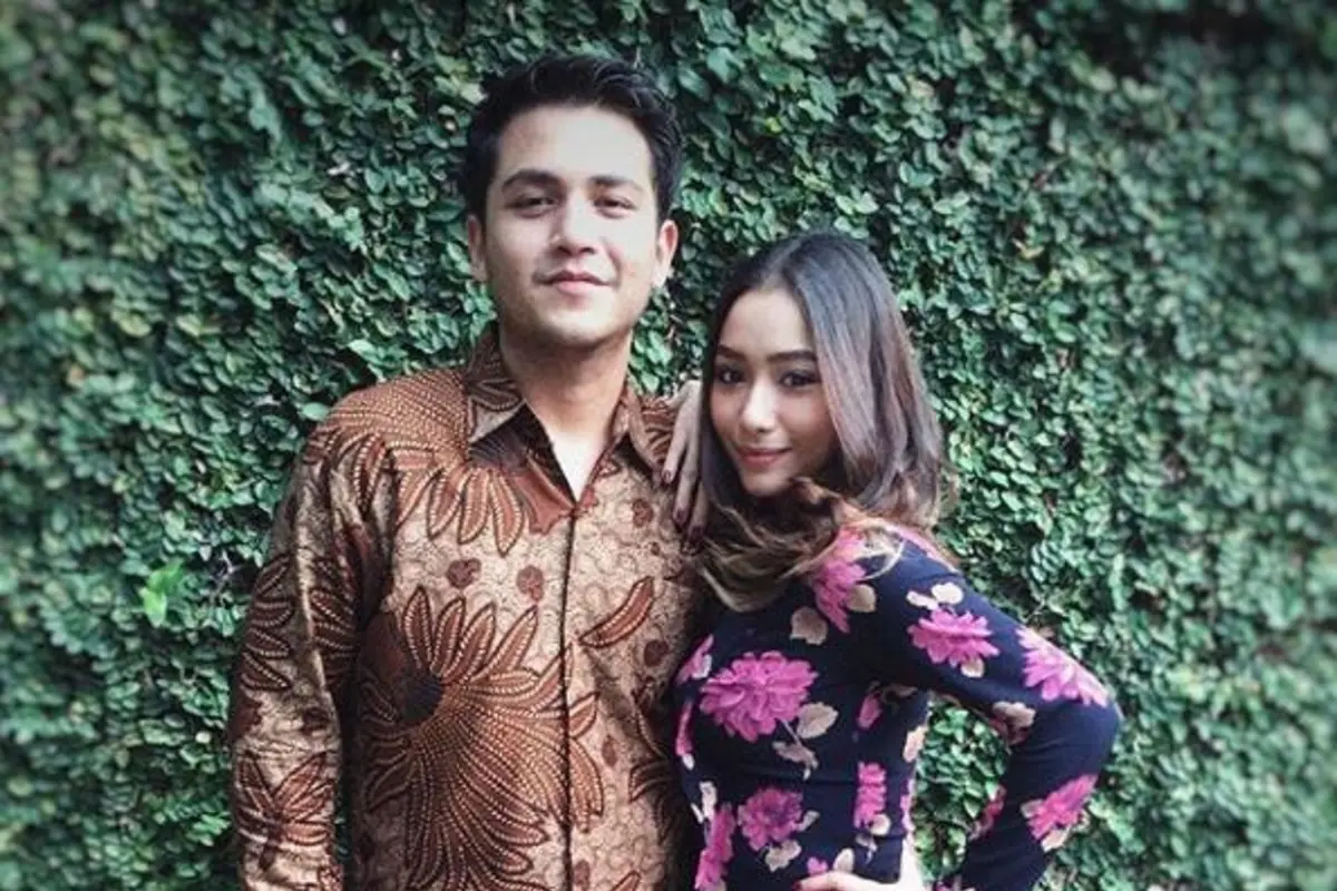 [Bintang] Adzana Bing Slamet dan Rizky Alatas