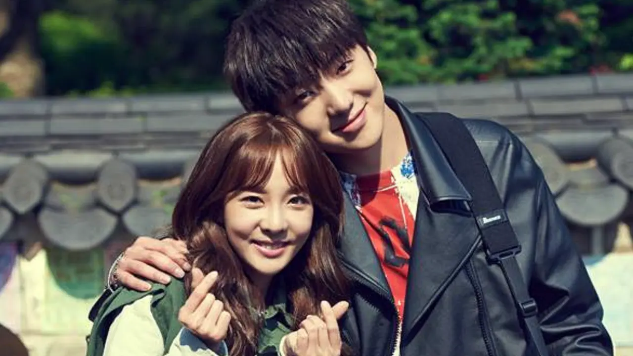 Dara 2NE1 dan Seung Yoon WINNER Bimbang karena Cinta
